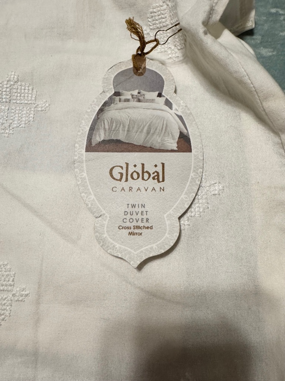 NWT Global Caravan White cross stitch mirrored twin duvet cover